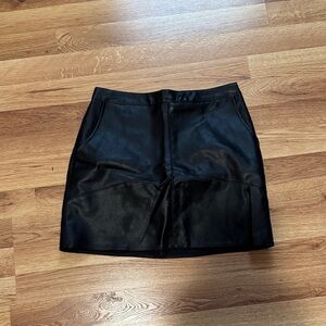Elegant Black Leather Skirt